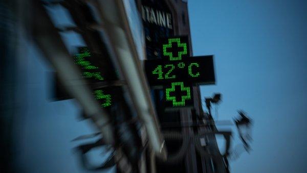 jun-i-jul-nikada-topliji:-evropa-ovo-ne-pamti,-a-zahladenja-i-ozbiljne-promene-vremena-nema-ni-na-vidiku jun-i-jul-nikada-topliji:-evropa-ovo-ne-pamti,-a-zahladenja-i-ozbiljne-promene-vremena-nema-ni-na-vidiku