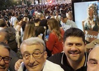 PREDSEDNIK O DVOSTRUKIM ARŠINIMA BLOKADERA: Dobro je da su naučili šta je demokratija… predsednik-o-dvostrukim-arsinima-blokadera:-dobro-je-da-su-naucili-sta-je-demokratija…