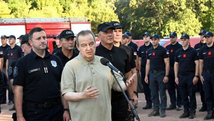 “vi-ste-ponos-srbije!”-velicanstveni-docek-za-srpske-heroje-koji-su-ukrotili-vatrenu-stihiju-u-francuskoj