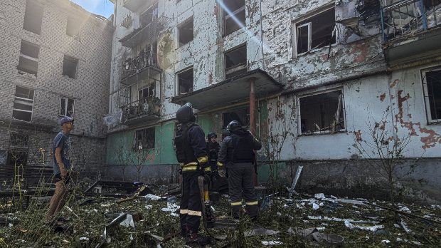 Москва-и-Кијев-разменили-жестоке-ваздушне-ударе;-Зеленски-најавио-нове-промене-у-војном-врху Москва-и-Кијев-разменили-жестоке-ваздушне-ударе;-Зеленски-најавио-нове-промене-у-војном-врху