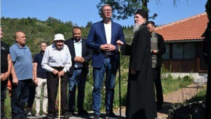 “nasa-je-obaveza-da-cuvamo-i-obnavljamo-svetinje”-vucic-obisao-manastir-dubnica:-drzava-ce-uvek-biti-oslonac-eparhiji-milesevskoj-(foto)