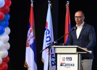 “SRBI NA KIM U OGROMNOJ OPASNOSTI” Simić upozorava: KFOR prepušta Ibarski most i Dečane tzv. kosovskoj policiji “srbi-na-kim-u-ogromnoj-opasnosti”-simic-upozorava:-kfor-prepusta-ibarski-most-i-decane-tzv.-kosovskoj-policiji