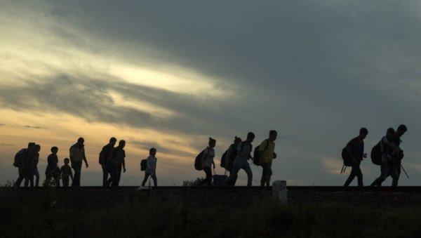 iz-pristine-i-sarajeva-migrante-salju-u-eu:-italijanski-odbornici,-posle-drame-u-seuti,-upozoravaju-na-veliki-rizik-balkanske-rute iz-pristine-i-sarajeva-migrante-salju-u-eu:-italijanski-odbornici,-posle-drame-u-seuti,-upozoravaju-na-veliki-rizik-balkanske-rute