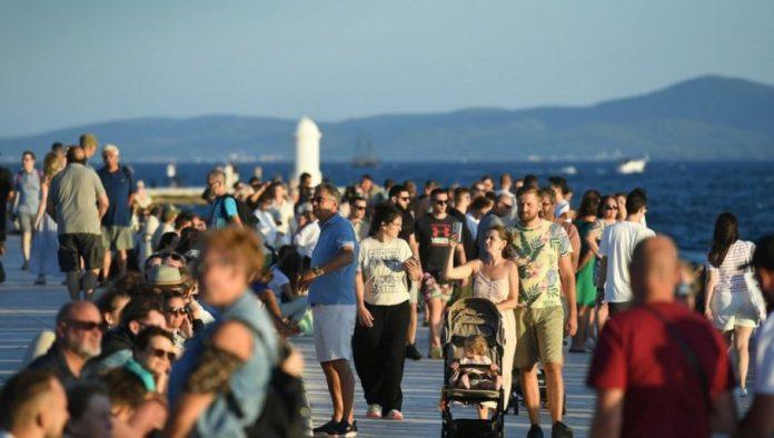 objavljene-brojke:-veliki-problem-za-hrvatski-turizam