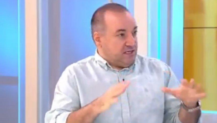 “plebs”,-“slavske-teme”-i-“izmisljeni-nacionalni-interesi”:-dragan-popovic-udario-na-obican-narod-i-kosovo “plebs”,-“slavske-teme”-i-“izmisljeni-nacionalni-interesi”:-dragan-popovic-udario-na-obican-narod-i-kosovo