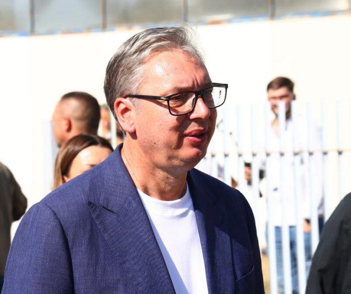 sutra-i-prekosutra-pojeftinjuju-lekovi-za-srce-vucic-u-cupriji-obradovao-gradane,-najavio-kljucne-promene:-obecano-ispunjeno
