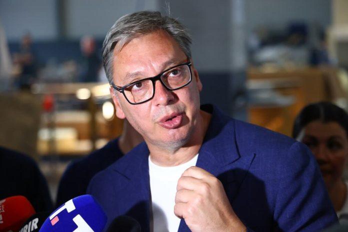 vucic-ojacava-domace-proizvodace-u-srbiji:-nas-cilj-je-da-deca-ostanu-ovde,-da-rade-i-doprinose-–-bolje-da-pomazemo-vama-nego-nekim-strancima-(foto)