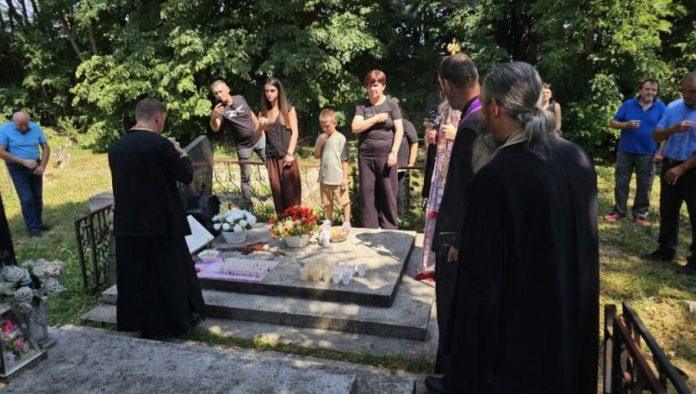 da-sacuvamo-zemlju-natopljenu-ivanovom-i-pantovom-krvlju:-u-crkvi-presvete-bogorodice-u-gorazdevcu-sluzen-pomen-ubijenim-srpskim-decacima