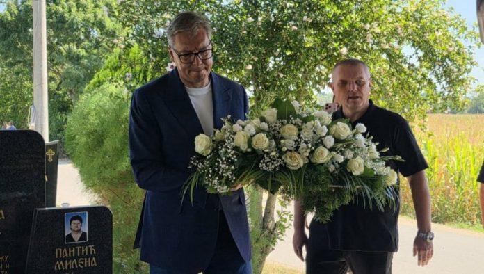“meni-nedostaje,-srbiji-jos-vise”:-vucic-obisao-grob-dragana-markovica-palme-u-koncarevu-(foto)