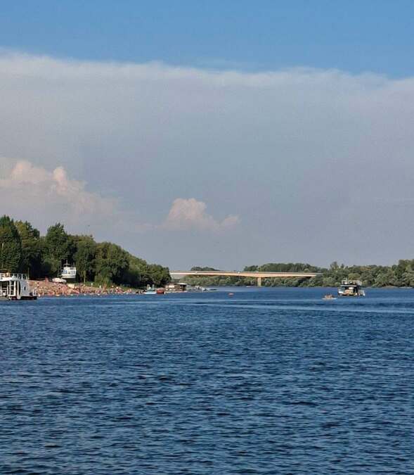zabrana-plovidbe-na-delu-save-u-sremskoj-mitrovici:-evo-kada-pocinje-i-koliko-ce-trajati,-odnosi-se-na-sva-plovila zabrana-plovidbe-na-delu-save-u-sremskoj-mitrovici:-evo-kada-pocinje-i-koliko-ce-trajati,-odnosi-se-na-sva-plovila