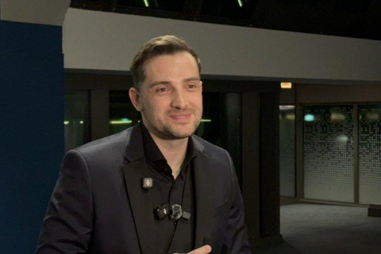 “nema-ni-kapi-kajanja!”-mirza-selimovic-potpuno-slomljen-nakon-saznanja:-“sve-sam-skupo-platio!” “nema-ni-kapi-kajanja!”-mirza-selimovic-potpuno-slomljen-nakon-saznanja:-“sve-sam-skupo-platio!”