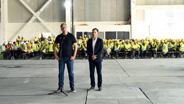 vucic-o-crnoj-gori:-“nepristojno-je-sto-pokazuju-zube,-zelimo-im-sve-najbolje”