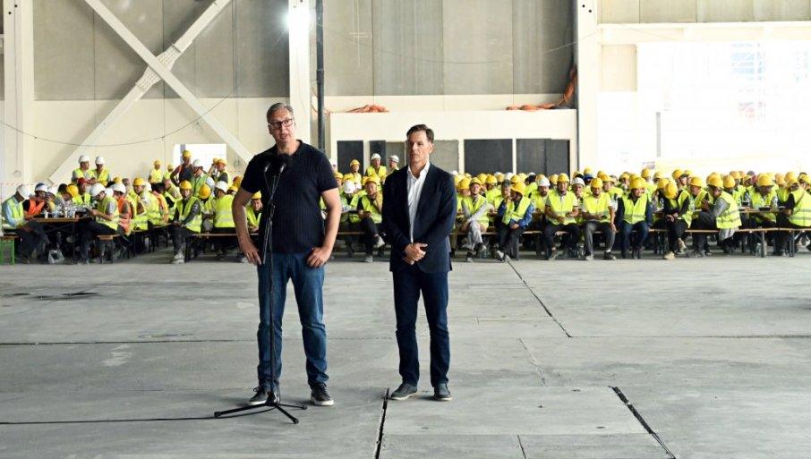 vucic-o-crnoj-gori:-“nepristojno-je-sto-pokazuju-zube,-zelimo-im-sve-najbolje” vucic-o-crnoj-gori:-“nepristojno-je-sto-pokazuju-zube,-zelimo-im-sve-najbolje”