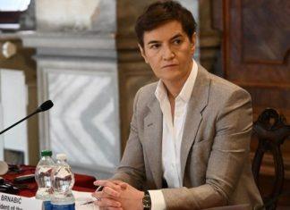 BRNABIĆEVA PODSETILA NA DIVLjANjE U VALjEVU: Srbija ne zaboravlja besomučni teror i bahatost blokadera brnabiceva-podsetila-na-divljanje-u-valjevu:-srbija-ne-zaboravlja-besomucni-teror-i-bahatost-blokadera