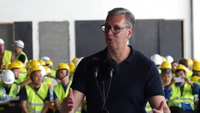moramo-da-ubrzamo-radove,-blize-se-rokovi:-vucic-zagrmeo-tokom-obilaska-radova-na-expo,-srbija-munjevito-hrli-u-buducnost!
