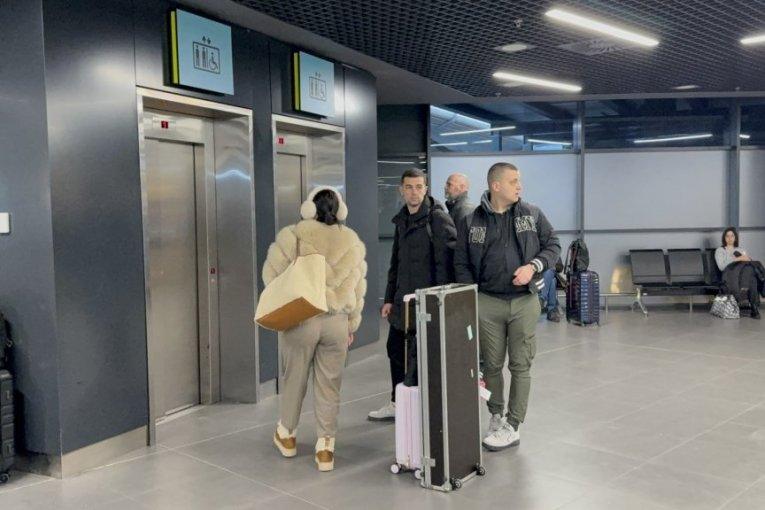 nasoj-pevacici-procurili-privatni-kadrovi-iz-telefona:-kako-li-ce-na-ovo-reagovati-njen-decko?!-(foto) nasoj-pevacici-procurili-privatni-kadrovi-iz-telefona:-kako-li-ce-na-ovo-reagovati-njen-decko?!-(foto)