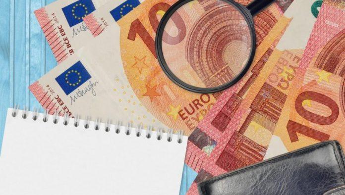 izgledaju-uverljivo,-ali-su-laznjaci:-kako-prepoznati-falsifikovan-novac-–-ovo-je-jednostavan-test!