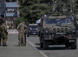 OGLASIO SE NATO: Počeli smo da prilagođavamo prisustvo KFOR zbog poboljšane bezbednosne situacije oglasio-se-nato:-poceli-smo-da-prilagodavamo-prisustvo-kfor-zbog-poboljsane-bezbednosne-situacije