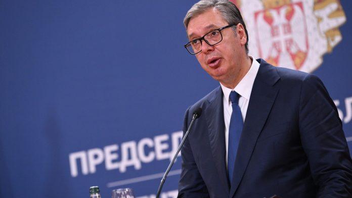 “veoma-brzo-cu-raspisati-izbore,-samo-da-ne-budu-iznenadeni-brzinom”-vucic-o-vanrednom-izlasku-na-biralista:-“spremaju-se-oni,-mnogi-stranci-ovde-vrse-obuke”