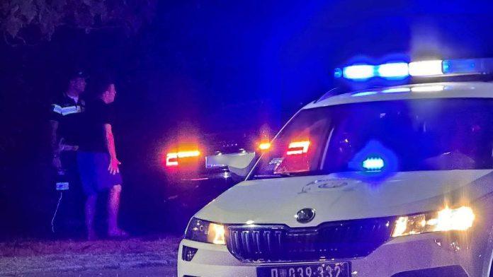 (foto)-izgubio-kontrolu,-pa-“audijem”-udario-u-tri-automobila!-teska-nesreca-u-novom-sadu:-u-jednom-vozilu-bila-porodica-s-decom,-ima-povredenih