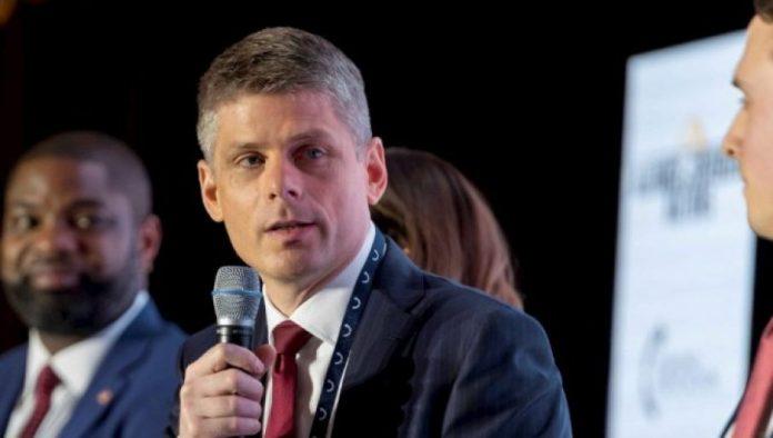 gujon-o-padu-bu-na-sangajskoj-listi:-ako-univerzitet-ne-radi,-njegovo-mesto-na-rang-listi-prosto-pada