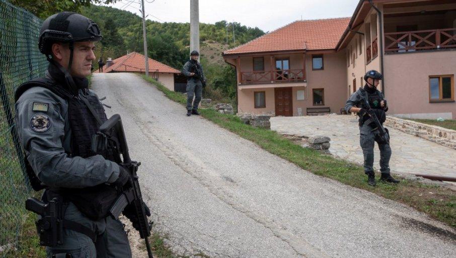 kurtijeva-policija-hapsi-srbe:-muskarac-iz-leposavica-uhapsen-na-jarinju,-osumnjicen-za-navodno-falisifikovanje-dokumenata kurtijeva-policija-hapsi-srbe:-muskarac-iz-leposavica-uhapsen-na-jarinju,-osumnjicen-za-navodno-falisifikovanje-dokumenata