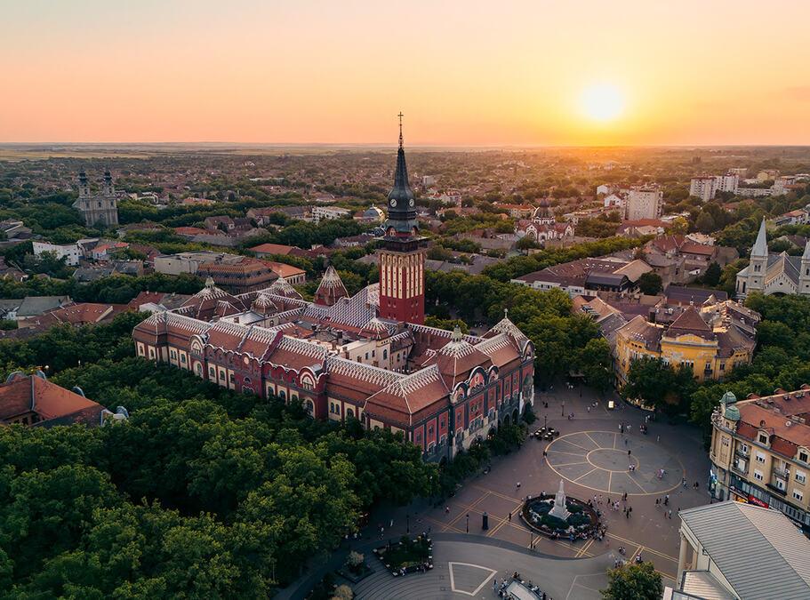 subotica-dobija-veliki-solarni-park:-skoro-4.000-panela-na-2,8-hektara subotica-dobija-veliki-solarni-park:-skoro-4.000-panela-na-2,8-hektara