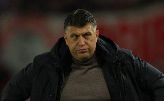 Debakl bivšeg trenera Crvene zvezde: Obrukao se na startu mandata u novom klubu! debakl-bivseg-trenera-crvene-zvezde:-obrukao-se-na-startu-mandata-u-novom-klubu!