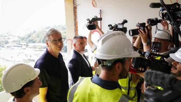 “zelim-im-svu-srecu…-svako-ima-pravo-da-bira-svoj-politicki-put”-predsednik-o-najavi-sps-da-izlaze-samostalno-na-izbore