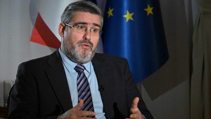 starovic:-puna-primena-briselskog-sporazuma-jedini-put-ka-stabilizaciji-stanja-na-kim-(video)