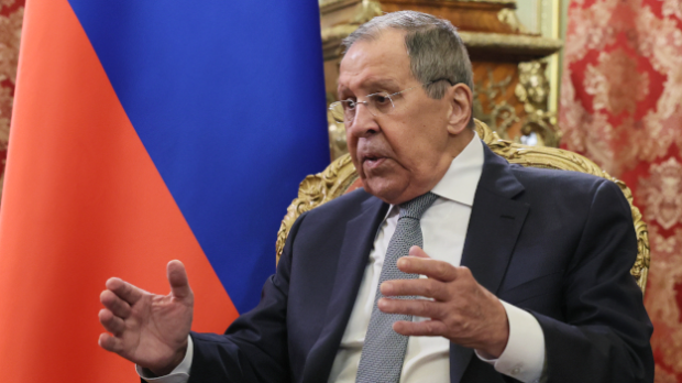 Лавров-упозорио-Лондон:-Жао-ми-је-Британије-ако-буде-уз-Украјину-до-самог-краја Лавров-упозорио-Лондон:-Жао-ми-је-Британије-ако-буде-уз-Украјину-до-самог-краја