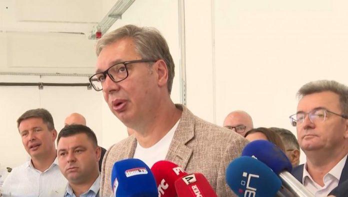 “necemo-zatvoriti-pogon-jumka-u-kursumliji”-vucic:-radnici-ce-dobiti-vece-plate-i-nove-masine