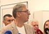 PREDSEDNIK U POSETI TOPLIČKOM OKRUGU: Vučić obilazi nove zgrade Službe hitne pomoći pri Domu zdravlja u Kuršumliji (VIDEO) predsednik-u-poseti-toplickom-okrugu:-vucic-obilazi-nove-zgrade-sluzbe-hitne-pomoci-pri-domu-zdravlja-u-kursumliji-(video)