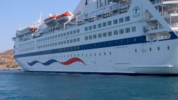 posao-na-kruzeru:-nude-se-poslovi-u-kuhinji,-restoranima-i-hotelijerstvu-–-ovo-je-zarada!