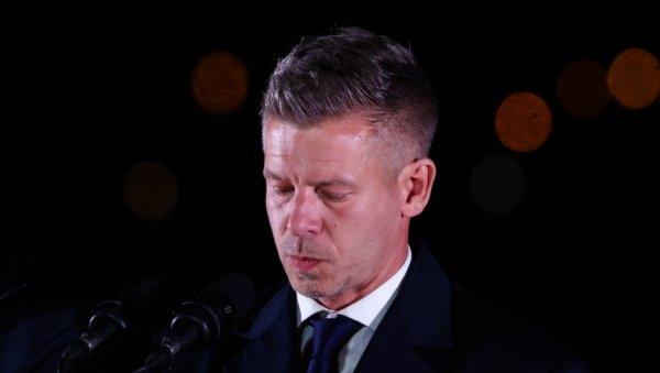 slucaj-„zlatnog-konvoja“-tresao-madarsku!-uhapseni-ukrajinci,-milioni-dolara-i-evra-i-9-kilograma-zlata-–-a-sad-sve-obustavljeno slucaj-„zlatnog-konvoja“-tresao-madarsku!-uhapseni-ukrajinci,-milioni-dolara-i-evra-i-9-kilograma-zlata-–-a-sad-sve-obustavljeno