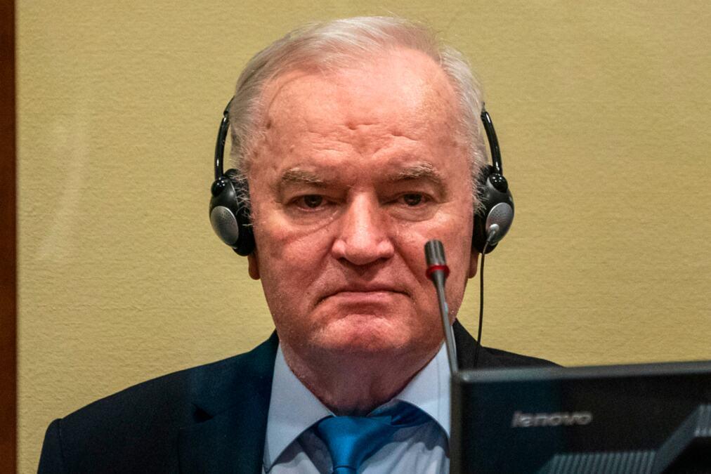 ratko-mladic-doziveo-novi-mozdani-udar?!-oglasio-se-sin-darko-o-zdravstvenom-stanju-generala,-u-hagu-mu-promenili-rezim-lecenja,-ne-zna-ni-koje-lekove-pije ratko-mladic-doziveo-novi-mozdani-udar?!-oglasio-se-sin-darko-o-zdravstvenom-stanju-generala,-u-hagu-mu-promenili-rezim-lecenja,-ne-zna-ni-koje-lekove-pije