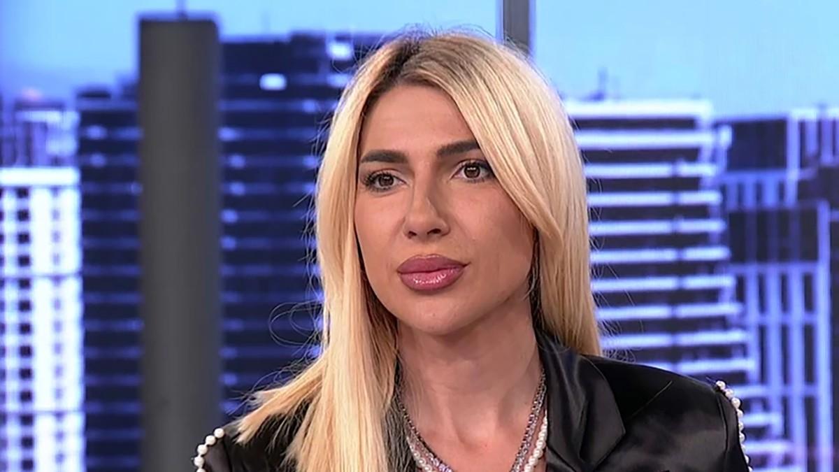 “neki-od-sramote-nece-moci-da-izadu-na-ulicu”-jovana-jeremic-izdaje-knjigu-i-najavljuje-haos-–-ovo-su-detalji:-“grmece-ceo-balkan” “neki-od-sramote-nece-moci-da-izadu-na-ulicu”-jovana-jeremic-izdaje-knjigu-i-najavljuje-haos-–-ovo-su-detalji:-“grmece-ceo-balkan”