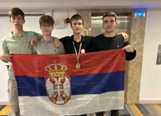 NAŠ PETAR NAJBOLjI NA SVETU: Srednjoškolci iz Srbije opet zablistali, osvojili četiri medalje u Turskoj i Uzbekistanu nas-petar-najbolji-na-svetu:-srednjoskolci-iz-srbije-opet-zablistali,-osvojili-cetiri-medalje-u-turskoj-i-uzbekistanu