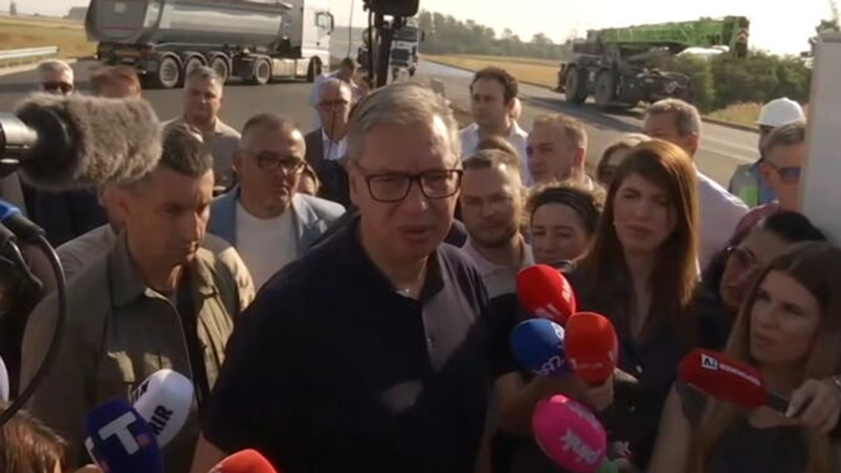 “za-nas-je-ovo-vazan-put,-povezuje-beograd-sa-sarajevom”-vucic-obilazi-macvanski,-kolubarski-i-jablanicki-okrug-(video) “za-nas-je-ovo-vazan-put,-povezuje-beograd-sa-sarajevom”-vucic-obilazi-macvanski,-kolubarski-i-jablanicki-okrug-(video)
