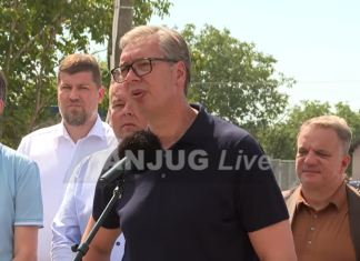 Vučić obilazi radove na izgradnji OŠ “Jovan Cvijić” u selu Provo, kod Vladimiraca: “Ovde ćemo uložiti preko 7 miliona evra” vucic-obilazi-radove-na-izgradnji-os-“jovan-cvijic”-u-selu-provo,-kod-vladimiraca:-“ovde-cemo-uloziti-preko-7-miliona-evra”