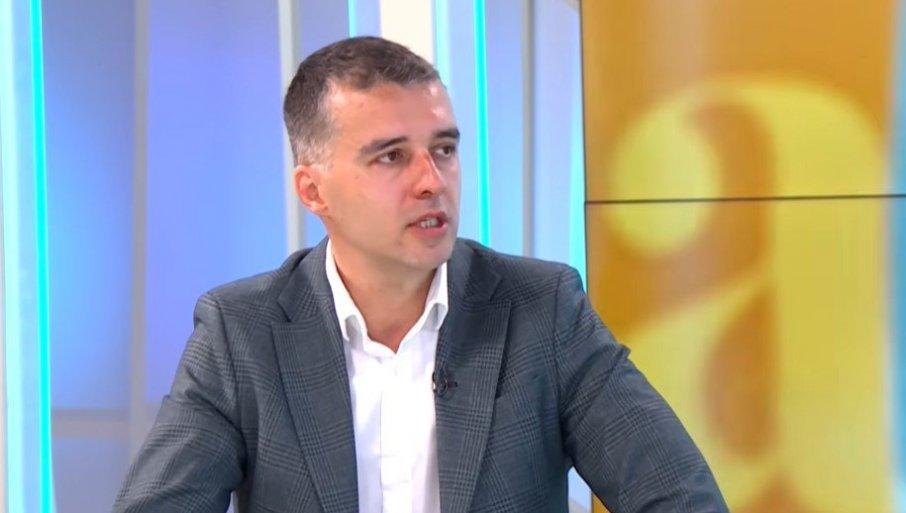 “rekao-ti-kurtijev-policajac?-onaj-sto-vezuje-srbe-za-drvo-i-prebija-ih”-danijela-nikolic-demontirala-izdajnika-i-lazova-savu-manojlovica “rekao-ti-kurtijev-policajac?-onaj-sto-vezuje-srbe-za-drvo-i-prebija-ih”-danijela-nikolic-demontirala-izdajnika-i-lazova-savu-manojlovica