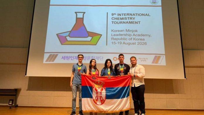 od-problema,-do-medalje:-veliki-uspeh-mladih-hemicara-na-turniru-u-juznoj-koreji
