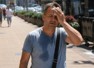 “BATUT” IZDAO NAJVIŠI NIVO UPOZORENjA: Pravilo od 20 minuta spasava život, zbog ovih 4 simptoma hitno u bolnicu “batut”-izdao-najvisi-nivo-upozorenja:-pravilo-od-20-minuta-spasava-zivot,-zbog-ovih-4-simptoma-hitno-u-bolnicu