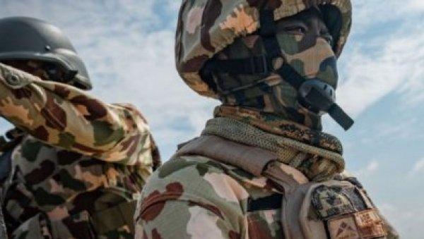 molitvu-prekinuli-naoruzani-napadaci:-vise-od-60-vernika-oteto-iz-dzamije molitvu-prekinuli-naoruzani-napadaci:-vise-od-60-vernika-oteto-iz-dzamije