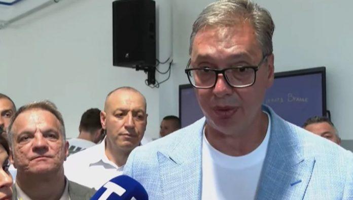dok-vatra-ne-jenjava,-vucic-sutra-u-deliblatskoj-pescari:-predsednik-na-mestu-velike-borbe-sa-vatrenom-stihijom