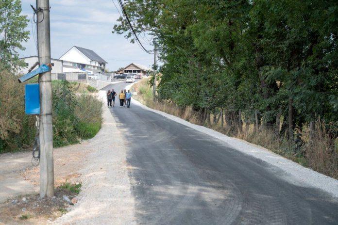 resen-visedecenijski-problem-u-cacku!-asfalt-stigao-u-prijevor:-mestani-zaseoka-cukavci-dobili-novu-saobracajnicu,-ulozeno-8,5-miliona-dinara!-(foto)