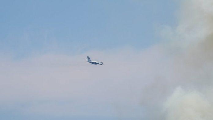 (video)-mocni-ruski-avion-ponovo-u-akciji:-iljusin-gasi-vatru-na-stolovima