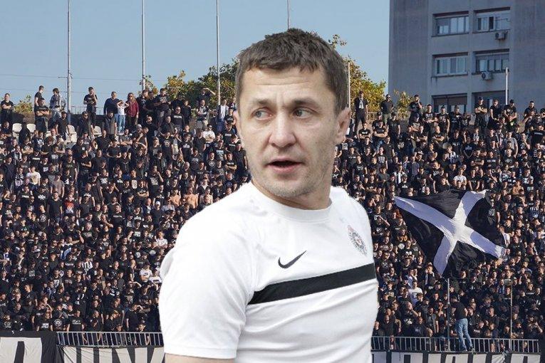 grobari-besni-kao-nikad-pre!-tokom-noci-osvanule-brutalne-uvrede-za-sasu-ilica! grobari-besni-kao-nikad-pre!-tokom-noci-osvanule-brutalne-uvrede-za-sasu-ilica!
