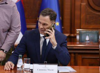 Ministar Mali odgovara na SVA pitanja građana! Svi detalji o novcu koji stiže građanima u septembru: Evo koliki je rok za podizanje (FOTO) ministar-mali-odgovara-na-sva-pitanja-gradana!-svi-detalji-o-novcu-koji-stize-gradanima-u-septembru:-evo-koliki-je-rok-za-podizanje-(foto)