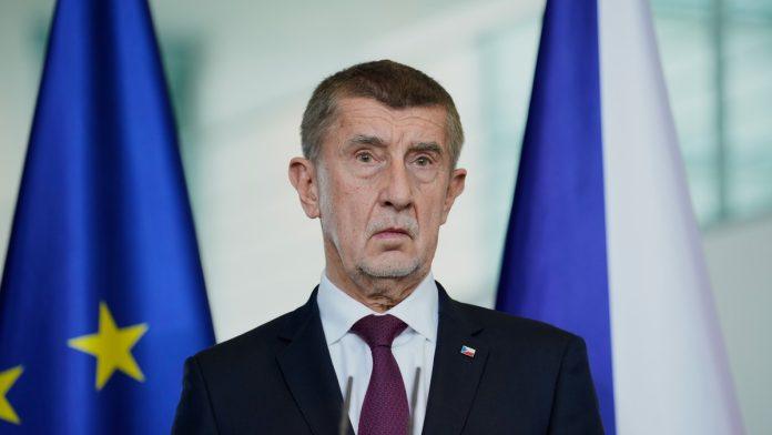 “davno-je-trebalo-da-imamo-srbiju-u-sengenu”-babis:-nadam-se-da-ce-crna-gora-postati-clanica-eu-2028.